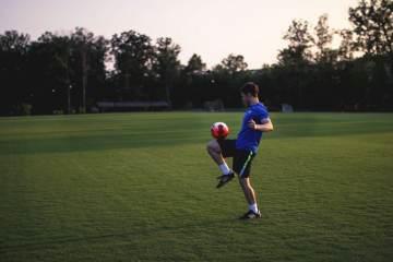 2026世界杯48强巡礼·摩洛哥：阿特拉斯雄狮，从黑马到名门的征途｜欧亿体育首页（配图示意）